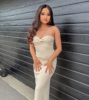 Vestido Alongado em Malha Tomara-que-Caia